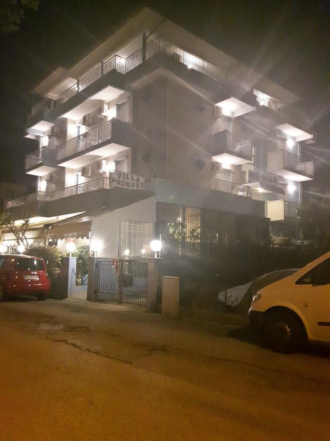 Hotel Villa Podgora Rimini Exterior foto